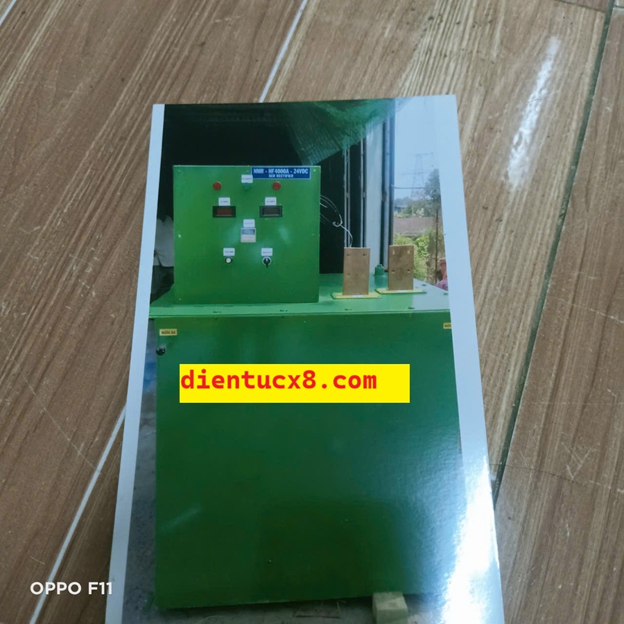 Máy chỉnh lưu scr 3000A-24vdc  ngâm dầu